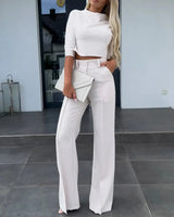 Camila | The high-waisted jacket and straight pants
