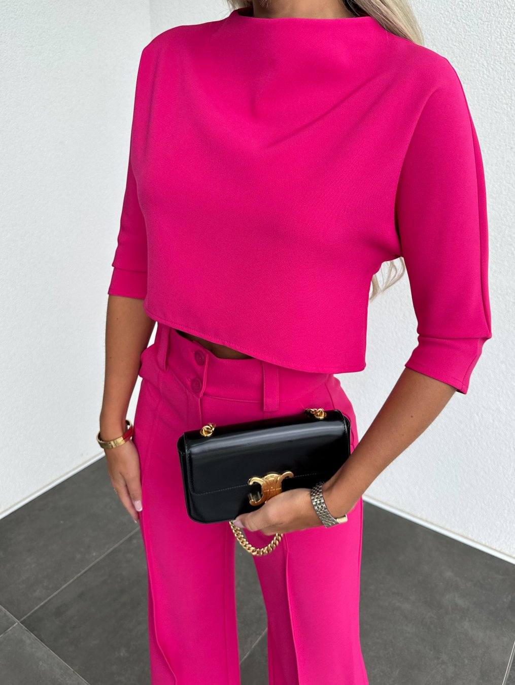 Ensemble élégant pièces Carla | Vêtements tendance pour femme avec col rond et manches mi-longues