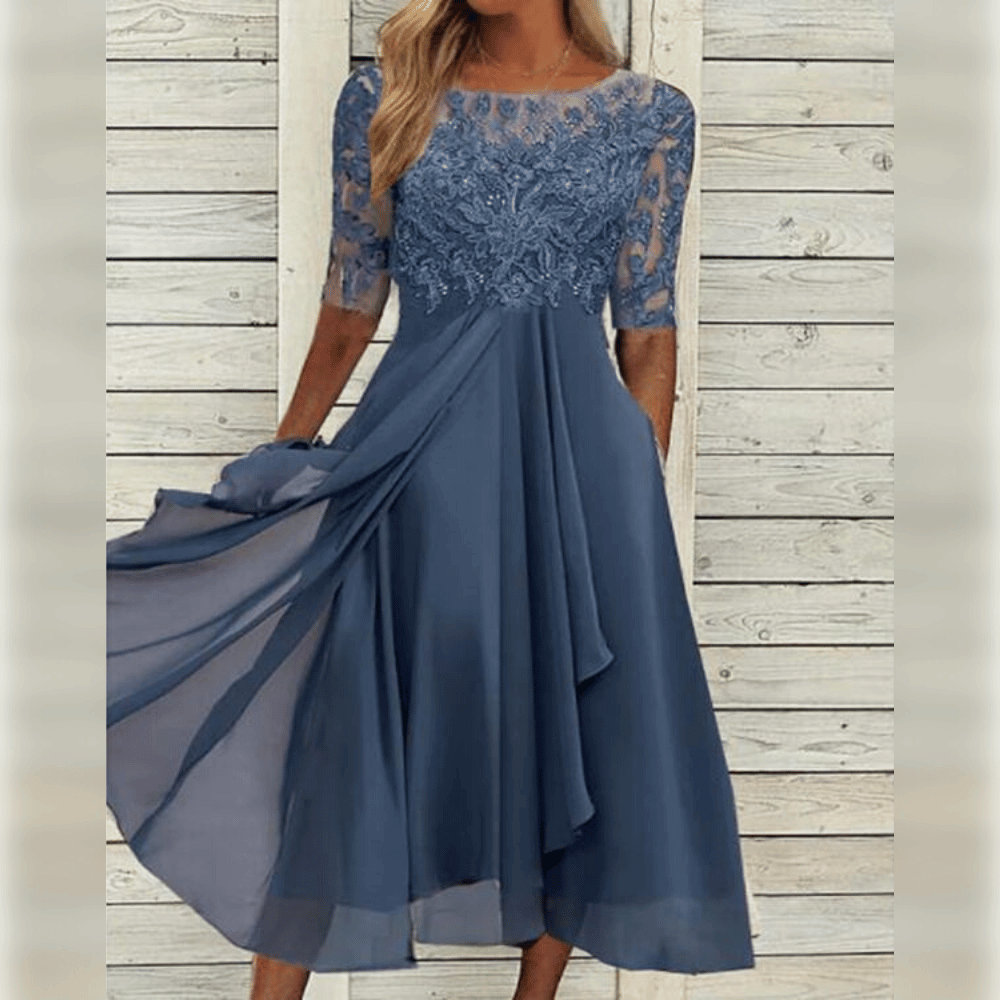 Robe midi parfaite Coline en Bleu | Confort léger et motifs élégants pour une élégance intemporelle