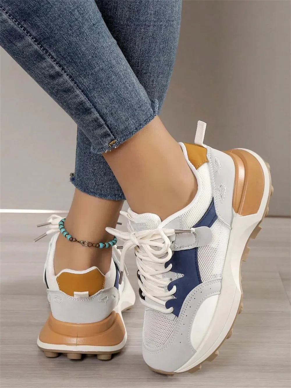Baskets Ultra Confort en Cuir pour Femmes - Chaussures de Sport Confortables dog