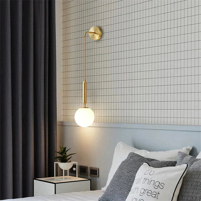 Applique Murale en Verre Moderne ÉclipseGlass - Lampe LED Douce Or pour une Ambiance Apaisante
