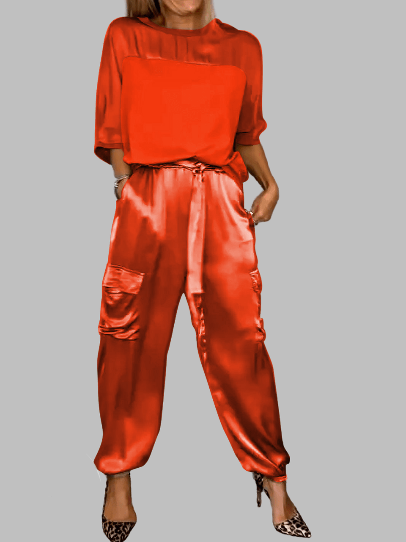 Ensemble de mode deux pièces en satin Eileena couleur Rouge | Mode élégante et confort chic pour femmes