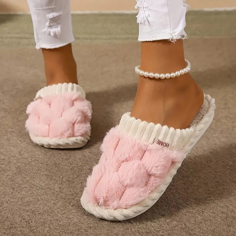 Chaussons Douillets Fleur de Confort en Coton Rose avec Confort Pieds travel