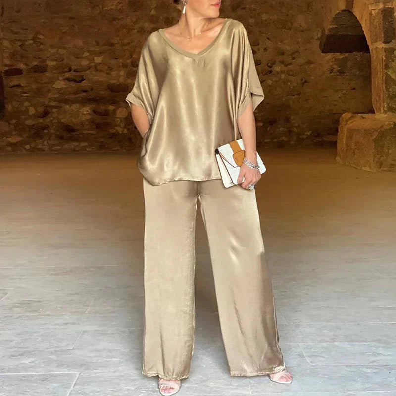 Ensemble Soyeux Isabella avec Haut V et Pantalon Large en Polyester de Qualité do
