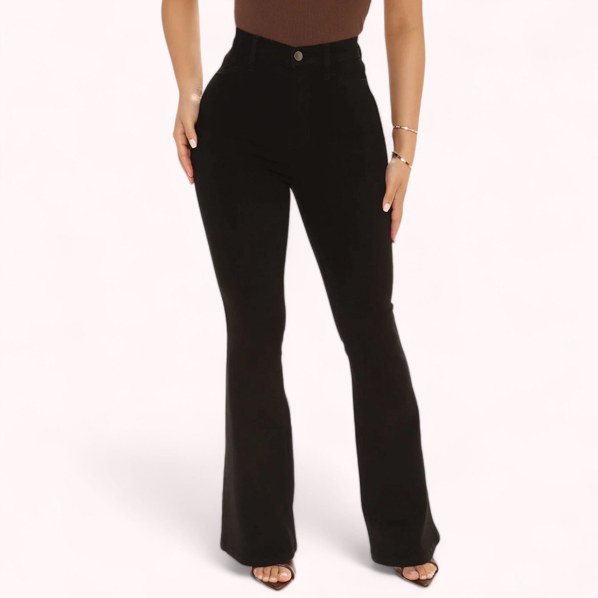 Jeans premium taille haute courbe lift pour femme, denim de qualité, coupe flatteuse, silhouette définie