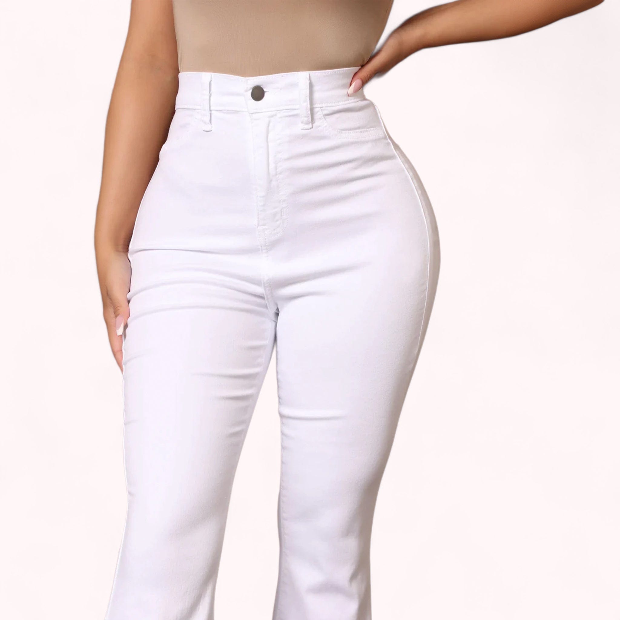 Jeans premium taille haute courbe lift pour femme, denim de qualité, coupe flatteuse, silhouette définie