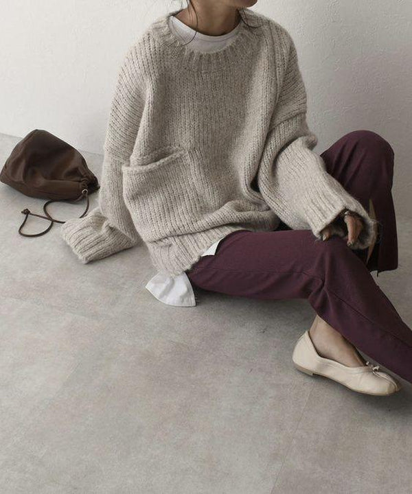 Pull oversize Lily en tissu doux et élégant pour un look luxueux et confortable.