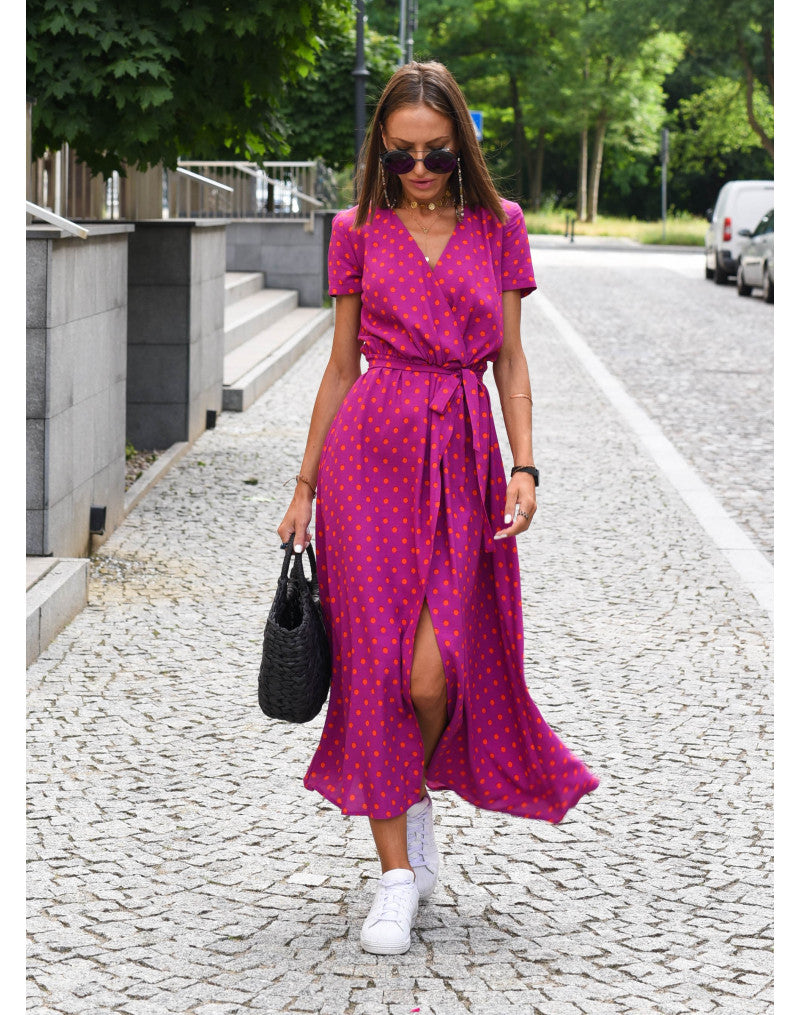 Robe midi Liora à col en V et imprimé floral en Point rouge | Tissu doux et style polyvalent