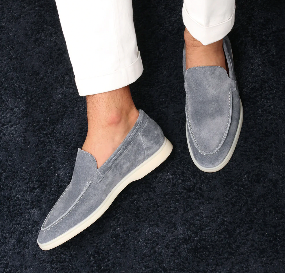 Mocassins en daim véritable Bleu yacht pour un style sophistiqué travel bottl