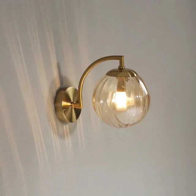 Applique Murale Moderne en Verre LED Ambre | Matériaux Durables Éclairage Intérieur