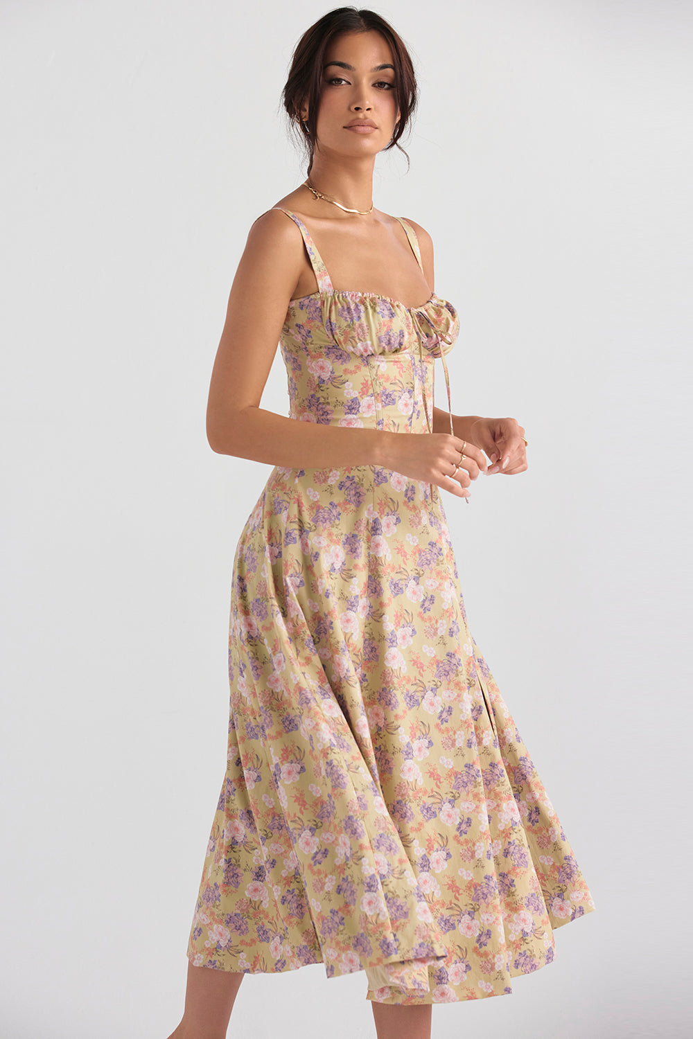 Robe d'Été à Fleurs Nathalie - Élégance et Confort pour Occasions Spéciales t