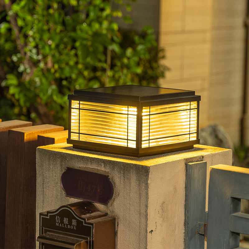 Solar lamp for outdoor post