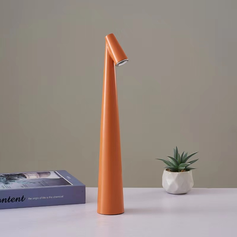 Lumina table lamp