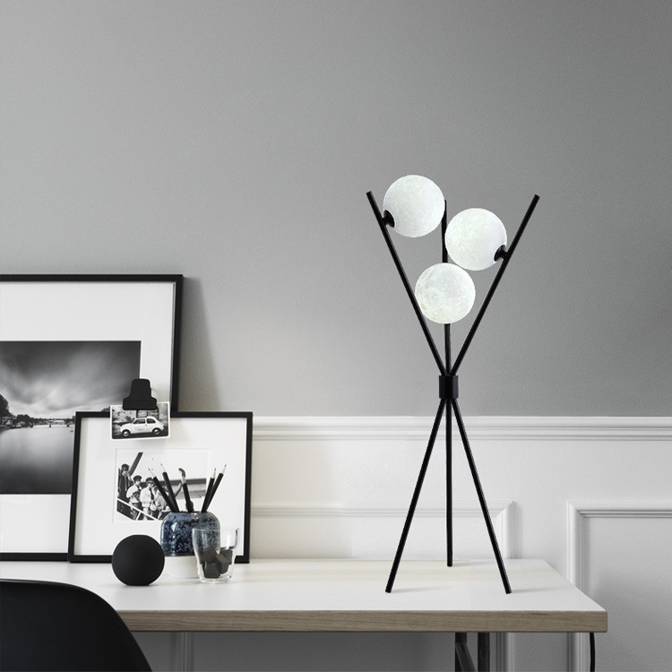 Floor Lamp/Table Moon
