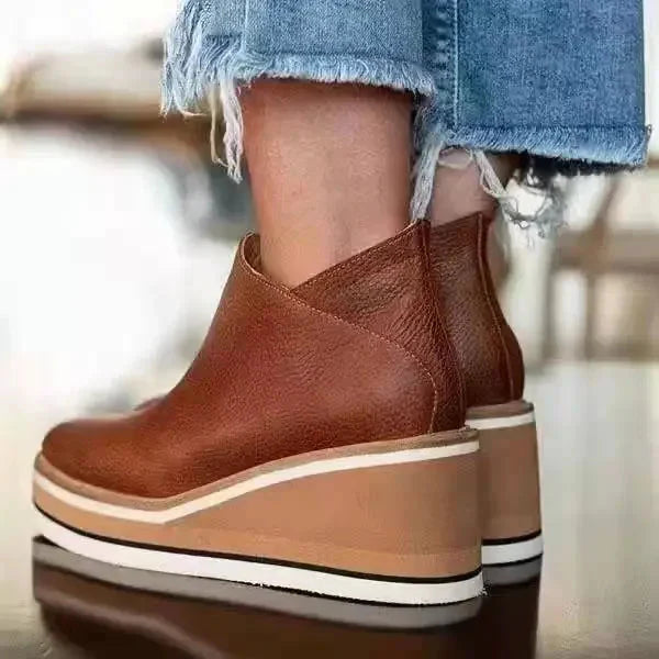 Bottines En Cuir à La Mode Ruby, confort durable et style élégant pour femmes dog