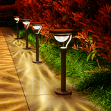 Solar pathway lamp