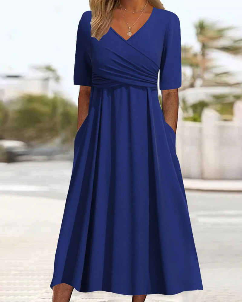 Robe croisée à col en V stylisé en coton pour femmes, silhouette a et confort quotidien