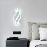 TwistBeam | Contemporary Spiral Wall Lamp
