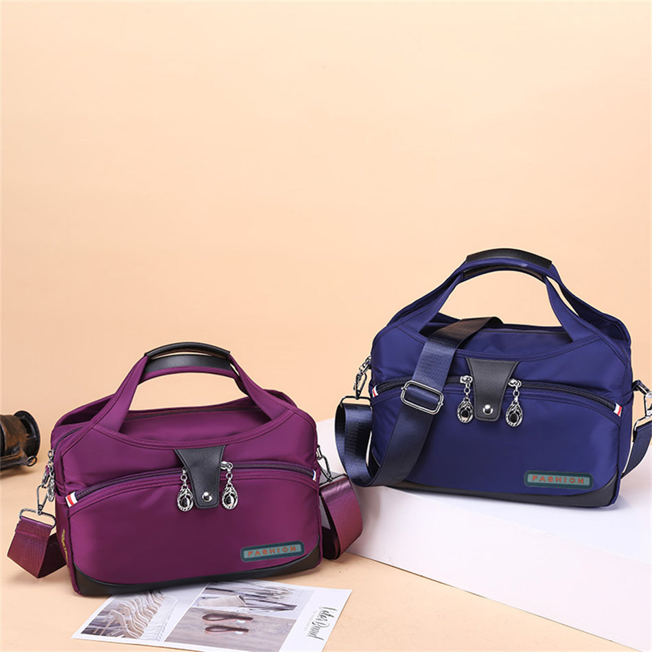 Sac à main WanderChic pour femmes offrant un rangement spacieux et une sécurité élégante