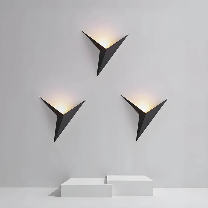 Bird wall sconce