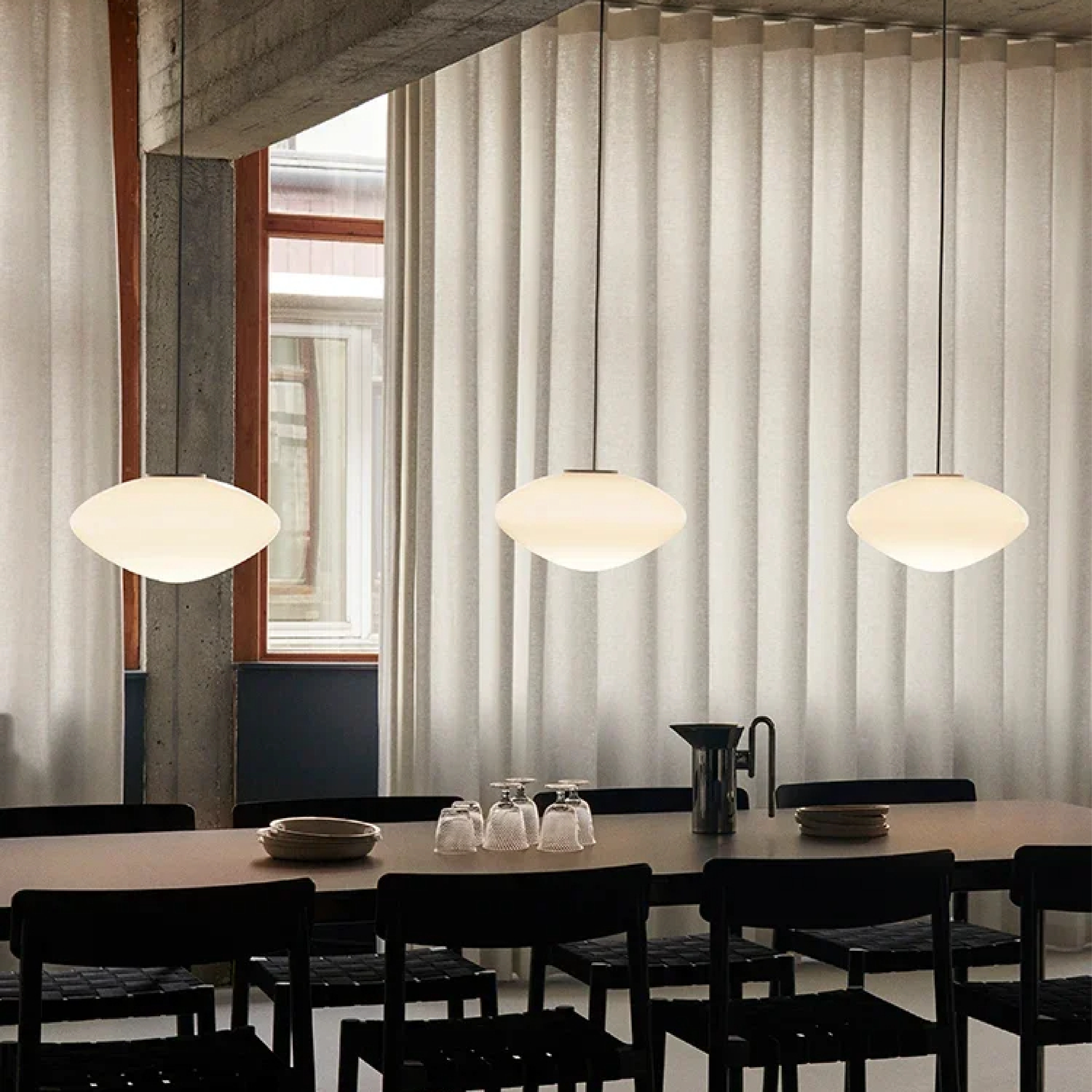 Danish pendant lamp Handi